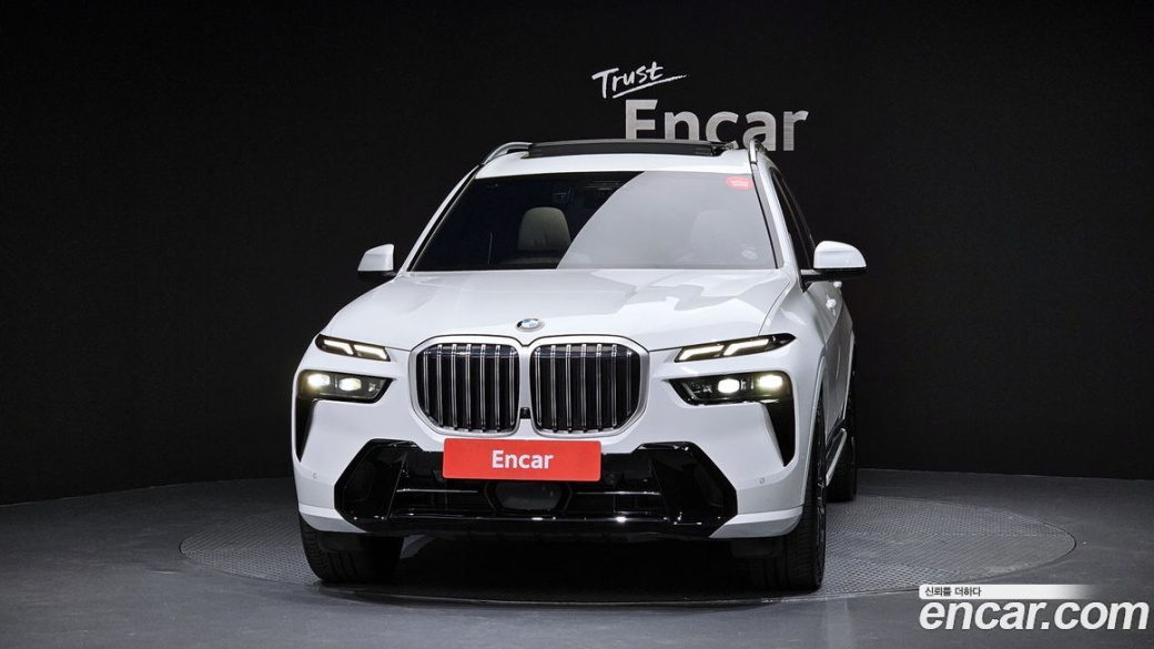 BMW X7 xDrive 40i M Sport 6STR, 2024