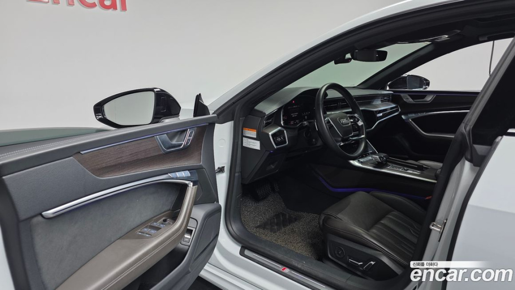 Audi A7 55 TFSI Quattro Premium, 2022
