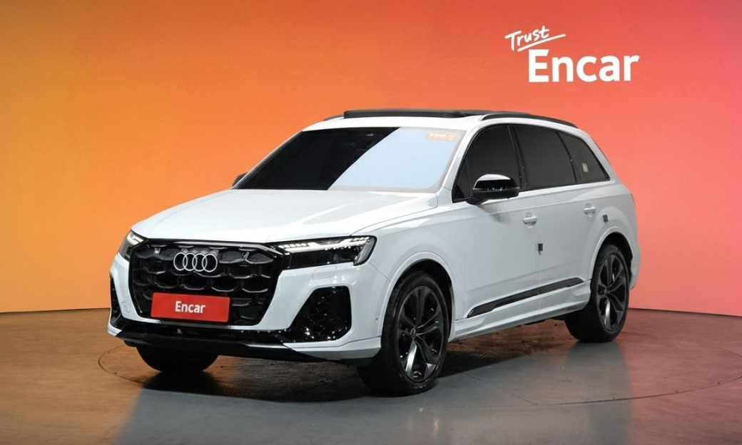 Audi Q7 55 TFSI Quattro Premium, 2025