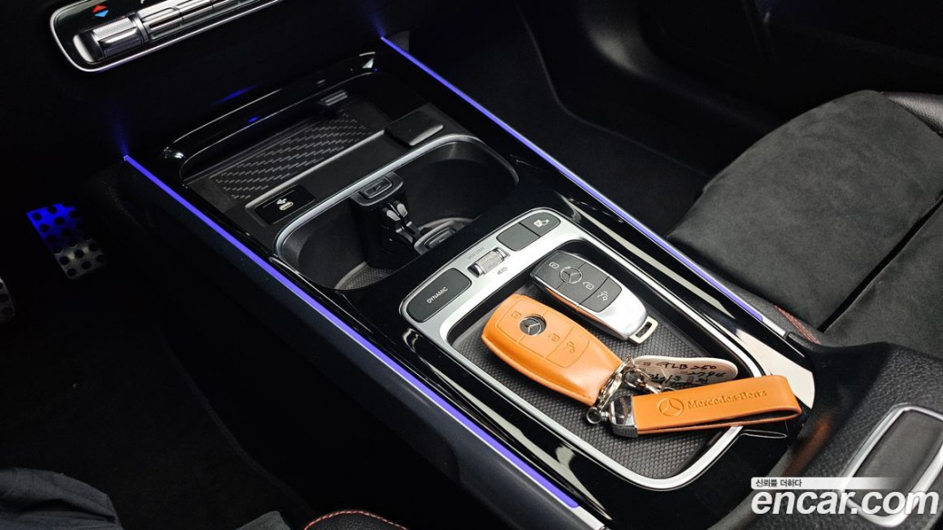 Mercedes-Benz GLB-Class GLB250 4MATIC, 2025