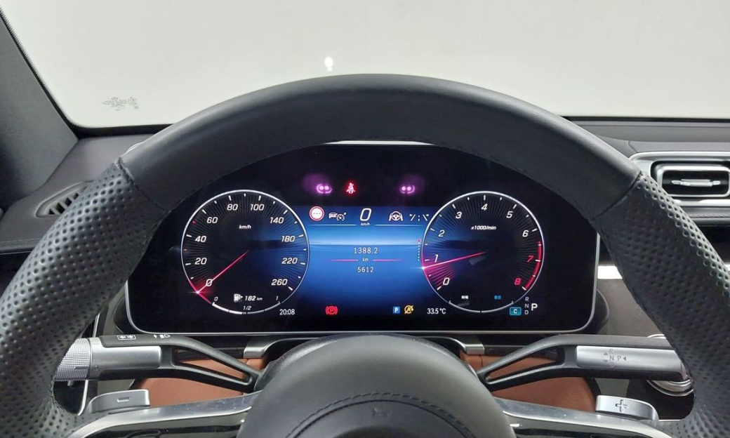 Mercedes-Benz S-Class S500 4MATIC, 2026