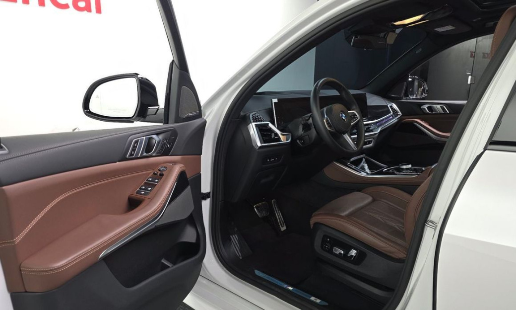 BMW X5 xDrive 30d M Sport, 2025