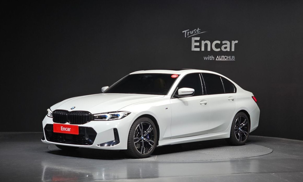 BMW 3-Series 320i M Sport, 2026