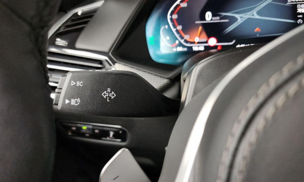 BMW X6 xDrive40i M Sport, 2023