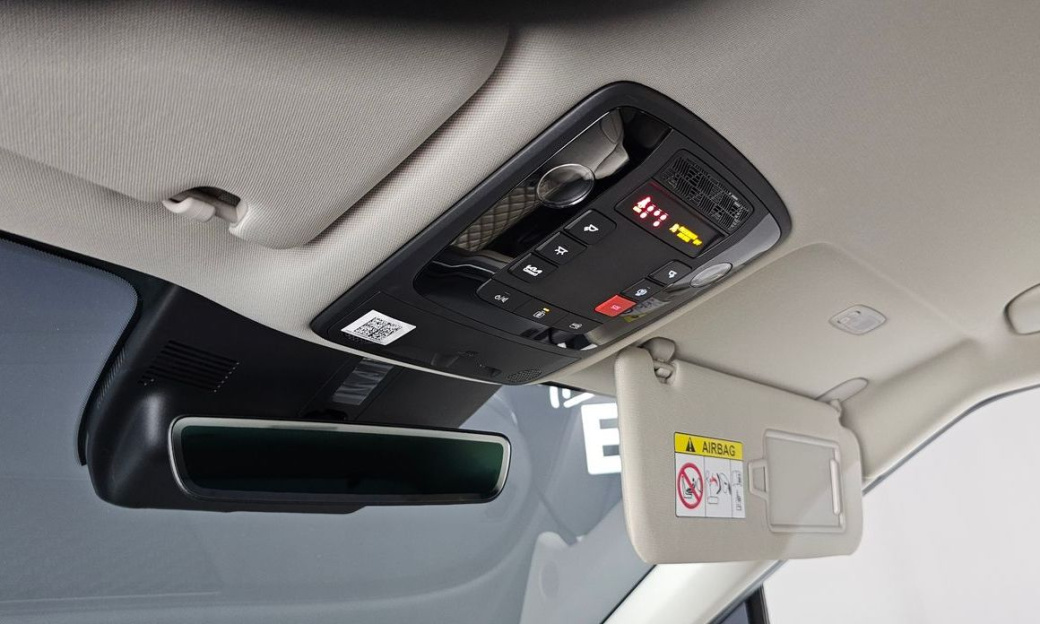 Kia Carnival 7-Seater Noblesse, 2024