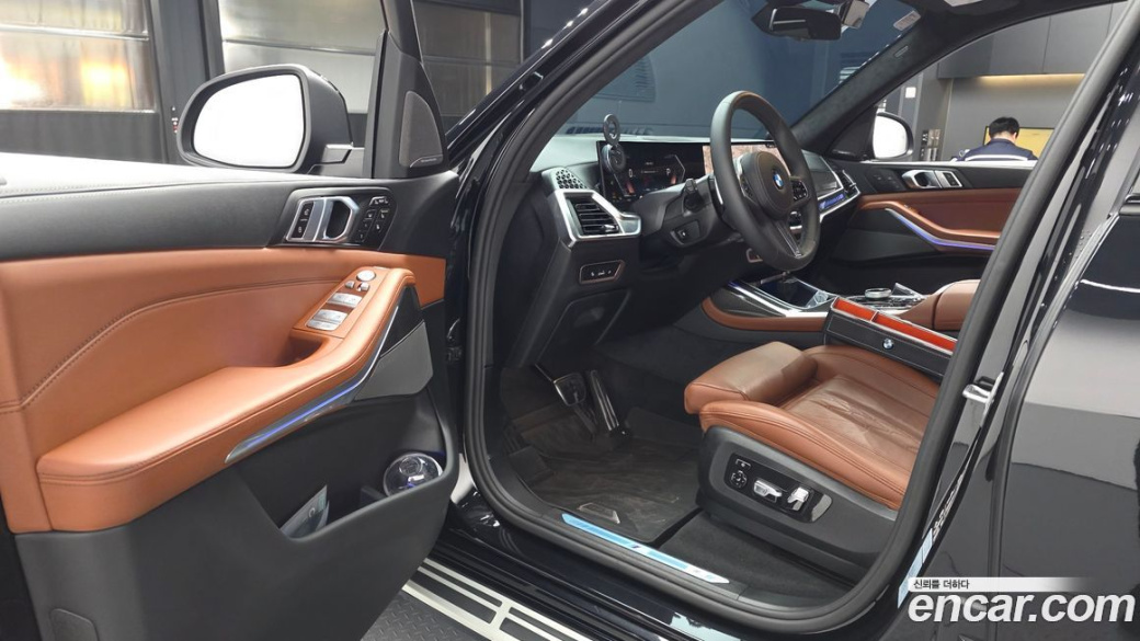 BMW X7 xDrive 40i M Sport 6STR, 2025