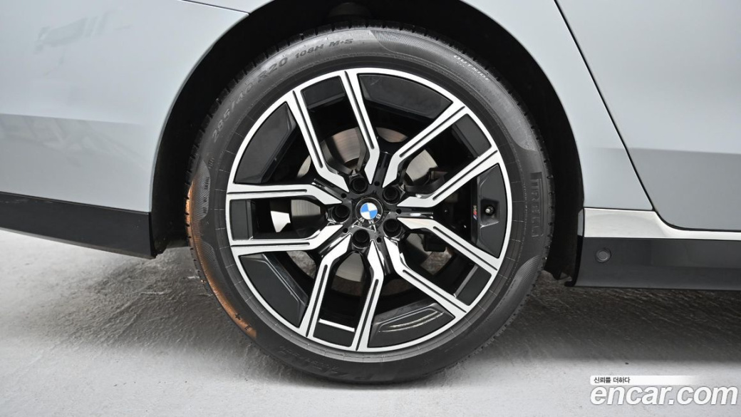 BMW 7-Series 740d xDrive M Sport, 2024
