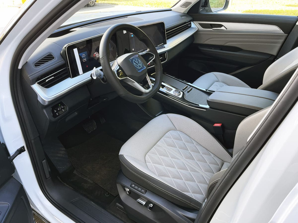 Volkswagen Tavendor R-Line 2.0 2025