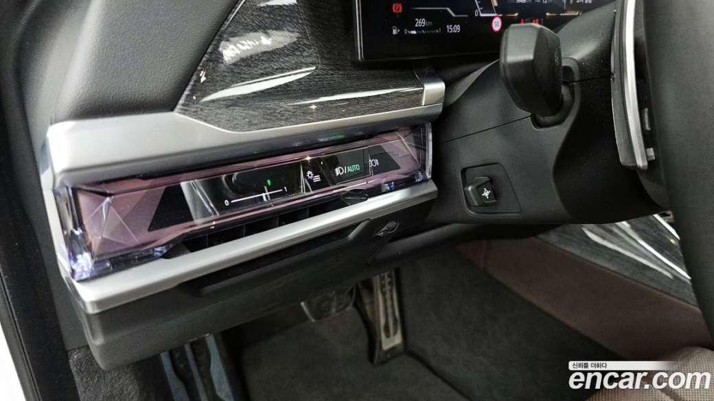 BMW 7-Series 740i sDrive M Sport, 2023