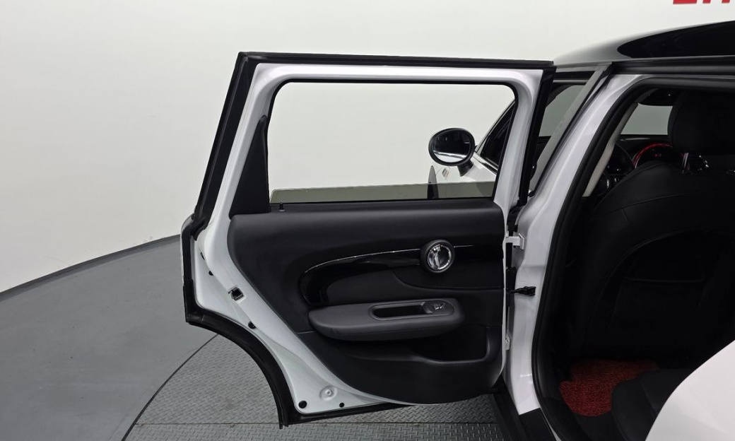 Mini Clubman Classic, 2024
