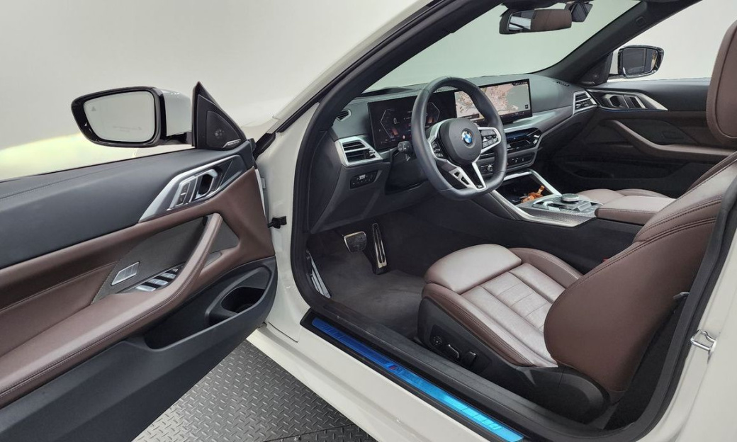 BMW 4-Series 420i M Sport Convertible, 2025
