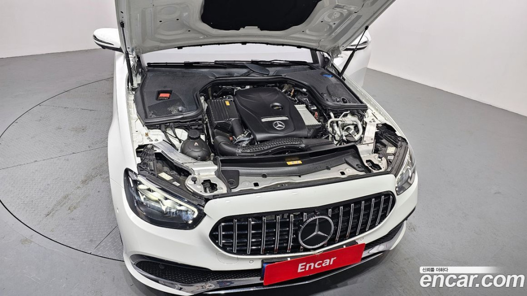 Mercedes-Benz E-Class E250 Avantgarde, 2022