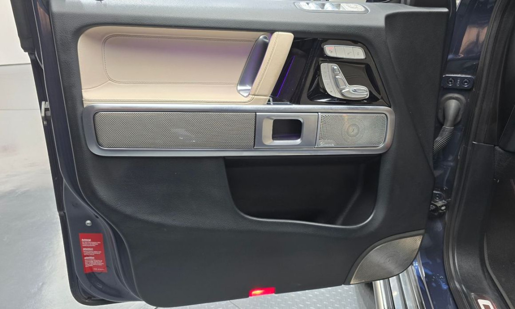 Mercedes-Benz G-Class G450d, 2025