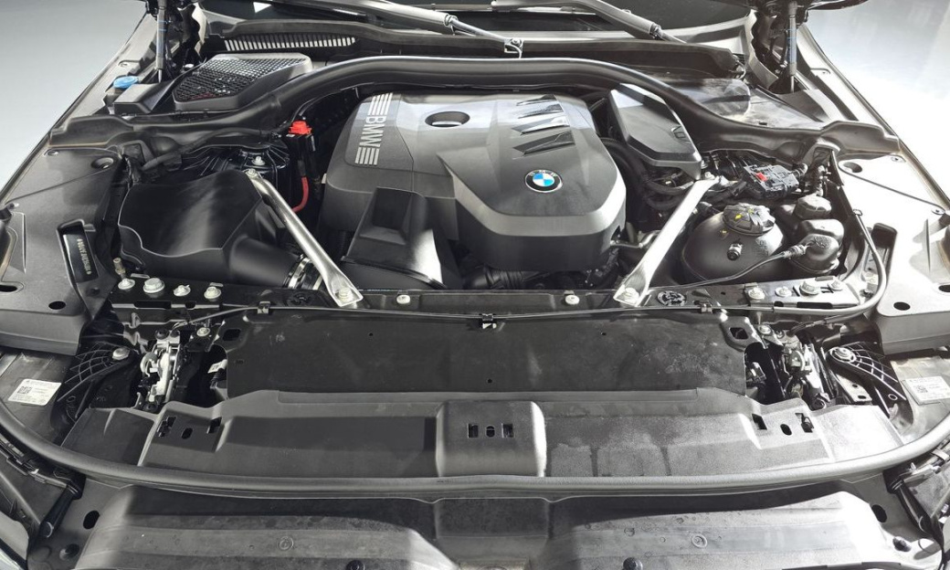 BMW 5-Series 520i M Sport, 2024