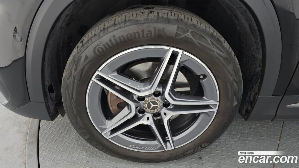 Mercedes-Benz GLA-Class GLA250 4MATIC, 2023