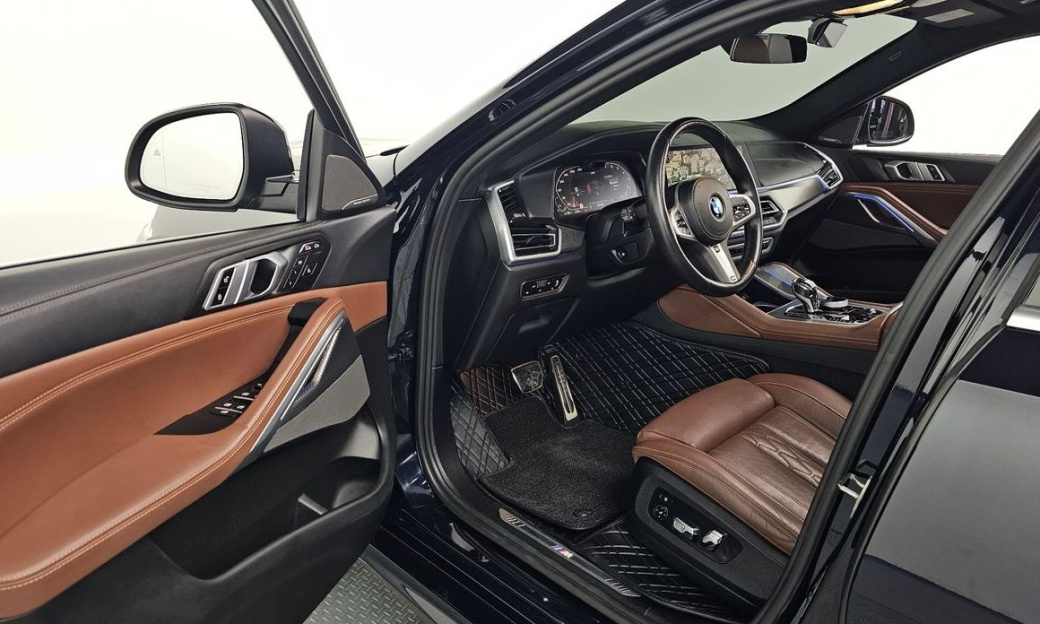 BMW X6 xDrive40i M Sport, 2023