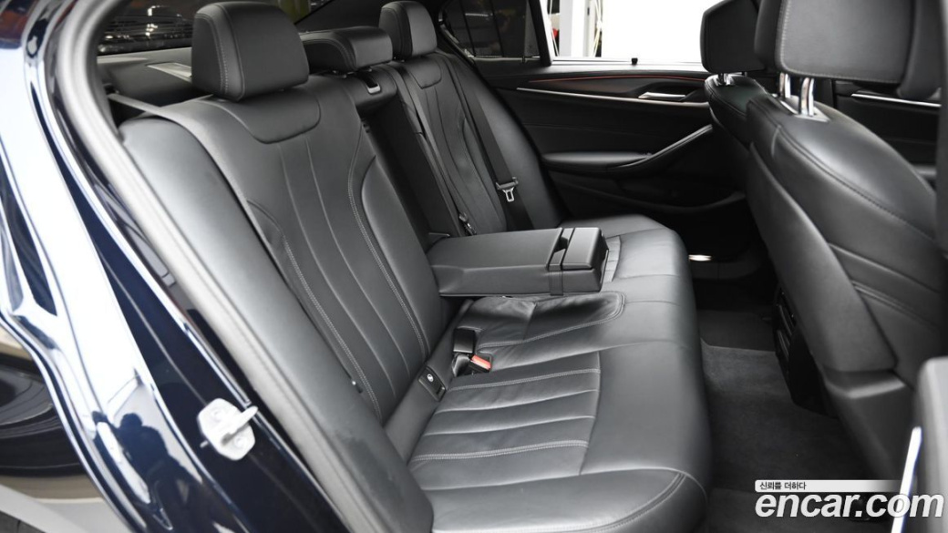 BMW 5-Series 520i M Sport, 2023