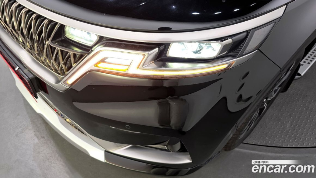 Kia Carnival 9-Seater Hi-Limousine, 2022