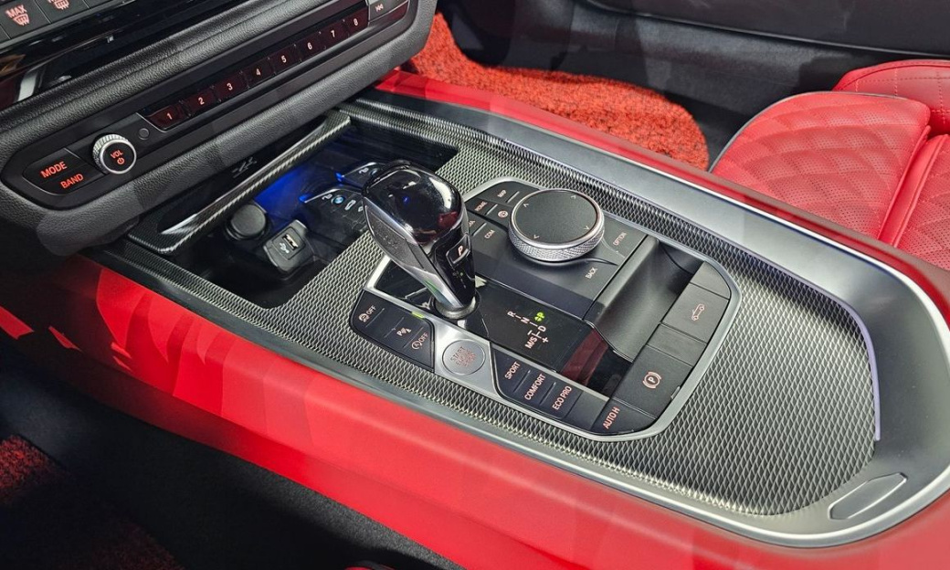 BMW Z4 M40i, 2025