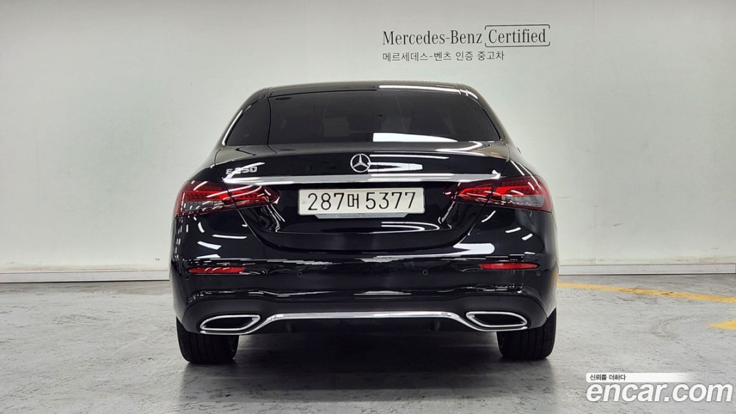 Mercedes-Benz E-Class E250 AMG Line, 2023