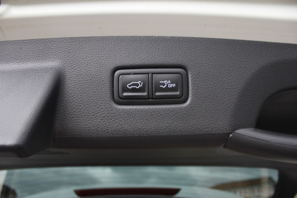 Kia Carnival 9-Seater Signature, 2023