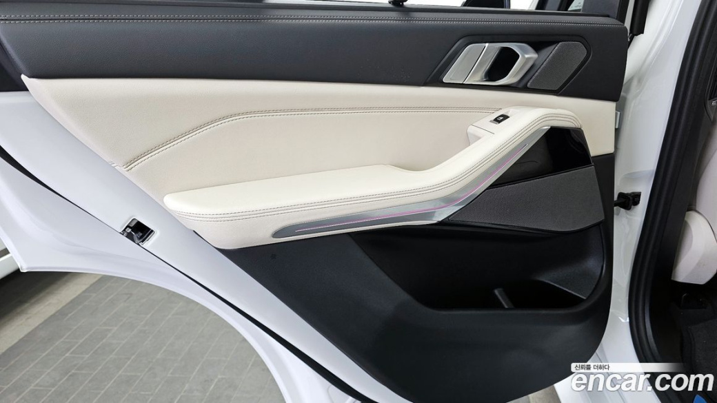 BMW X5 xDrive 40i M Sport, 2025