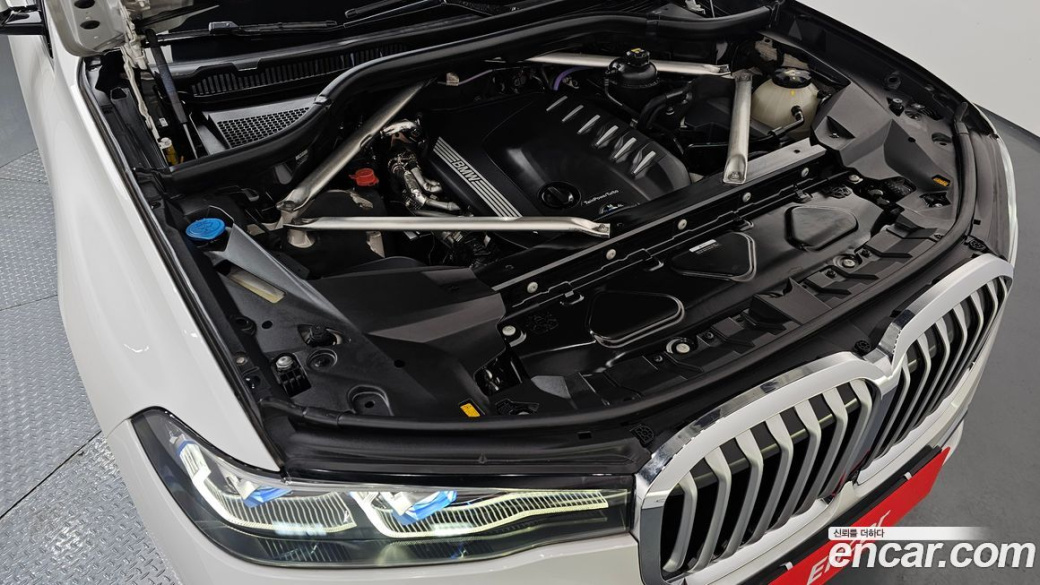 BMW X7 xDrive 40d Design Pure Excellence 7-Seater, 2022