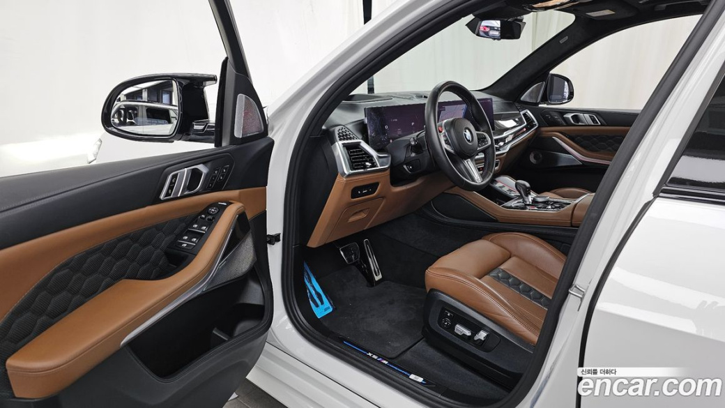 BMW X5M 4.4 Competition, 2024