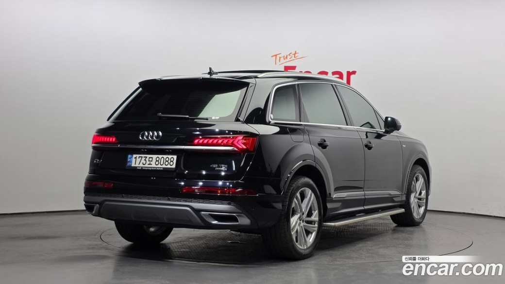 Audi Q7 45 TDI Quattro, 2021