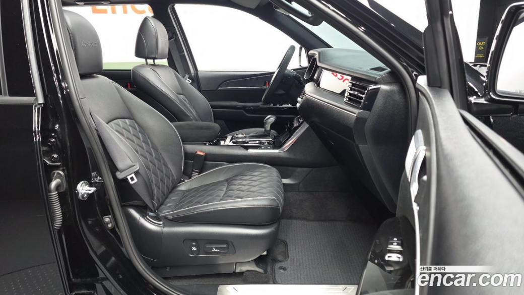 Kia Mohave Diesel 3.0 4WD 5-Seater, 2024