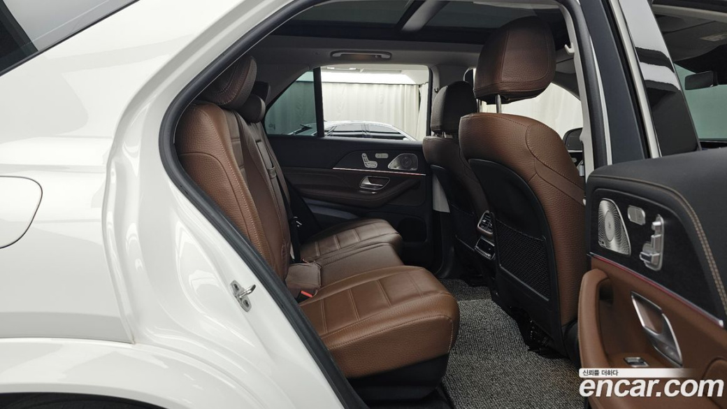 Mercedes-Benz GLE-Class GLE450 4MATIC, 2025