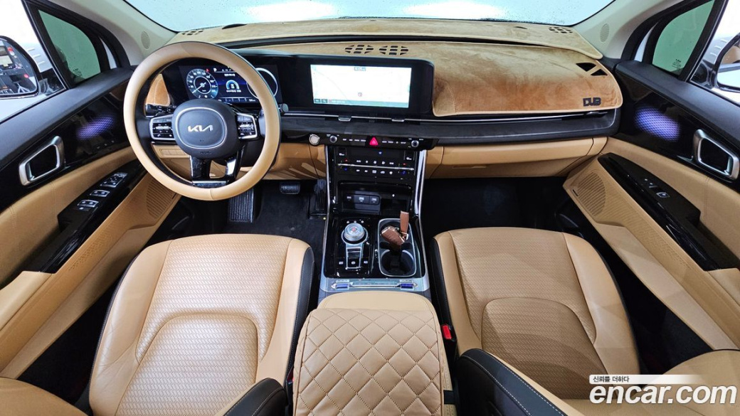 Kia Carnival 7-Seater Signature, 2023