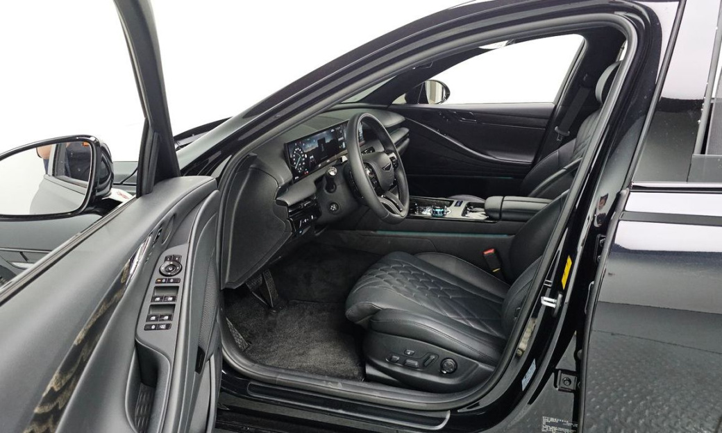 Genesis G80 Gasoline 2.5 Turbo AWD, 2026