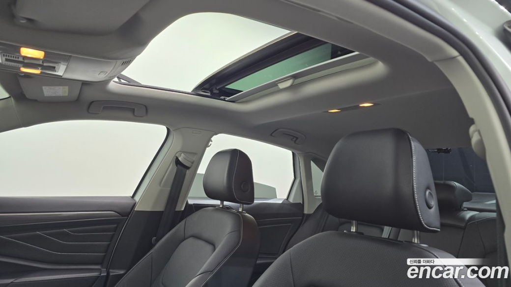 Volkswagen Jetta 1.5 TSI Prestige, 2023