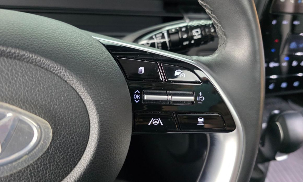 Hyundai Staria 4WD Tourer 9-Seater, 2023