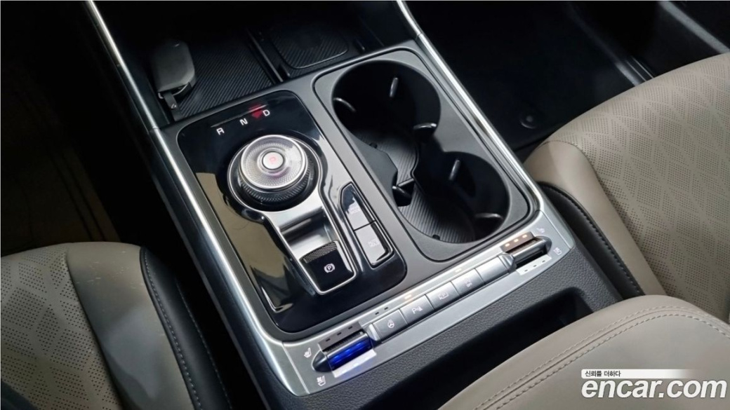 Kia Carnival 9-Seater Noblesse, 2025