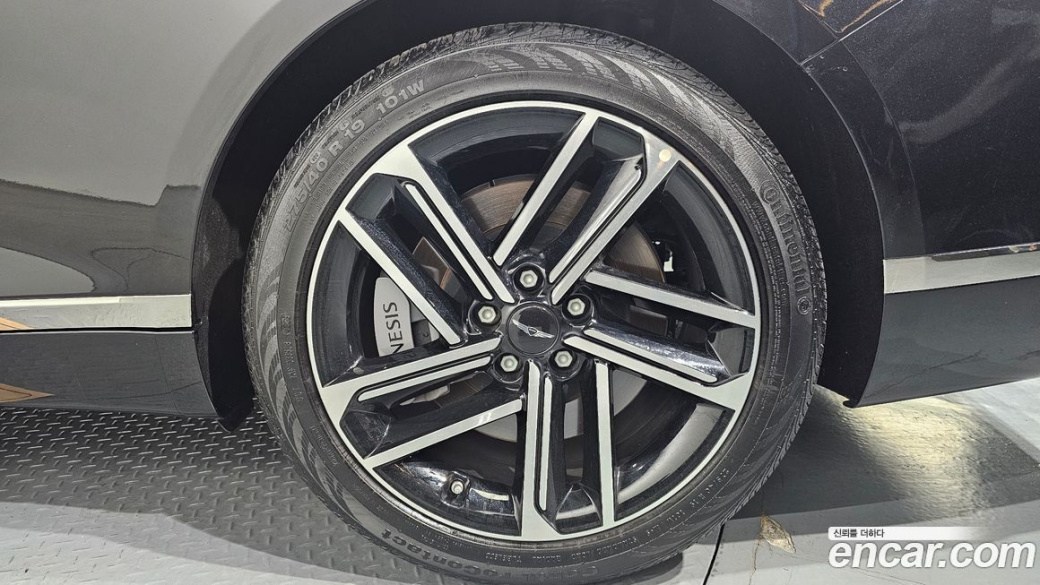 Genesis G80 Gasoline 2.5 Turbo AWD, 2025