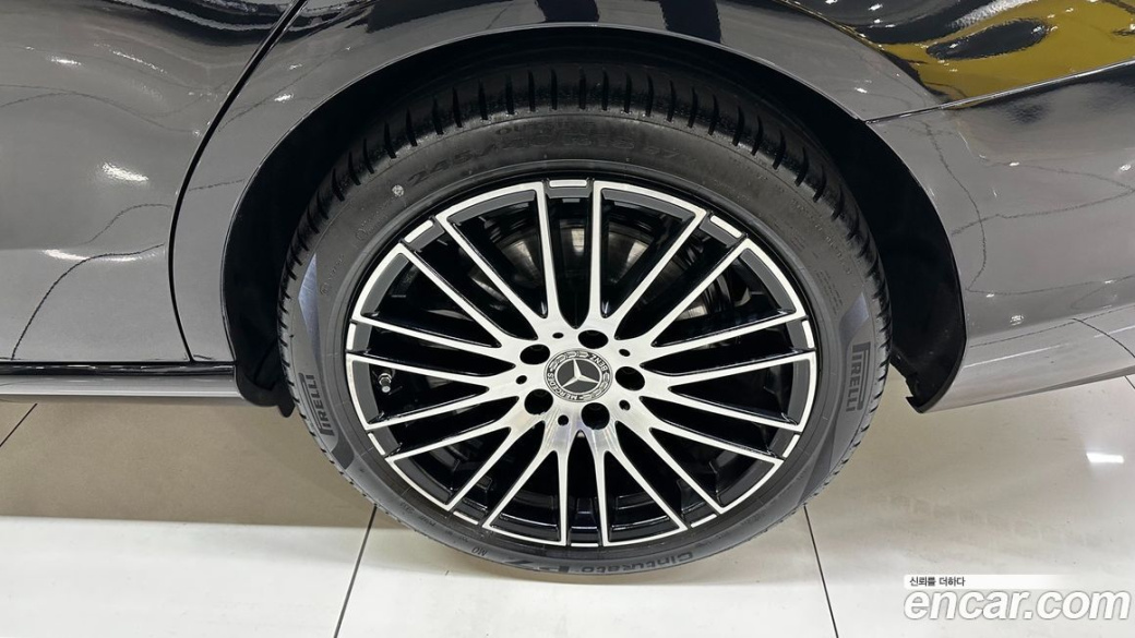 Mercedes-Benz C-Class C200 Avantgarde, 2025