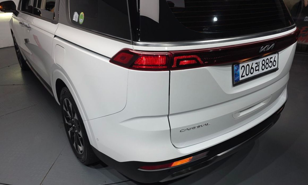 Kia Carnival 7-Seater Noblesse, 2023