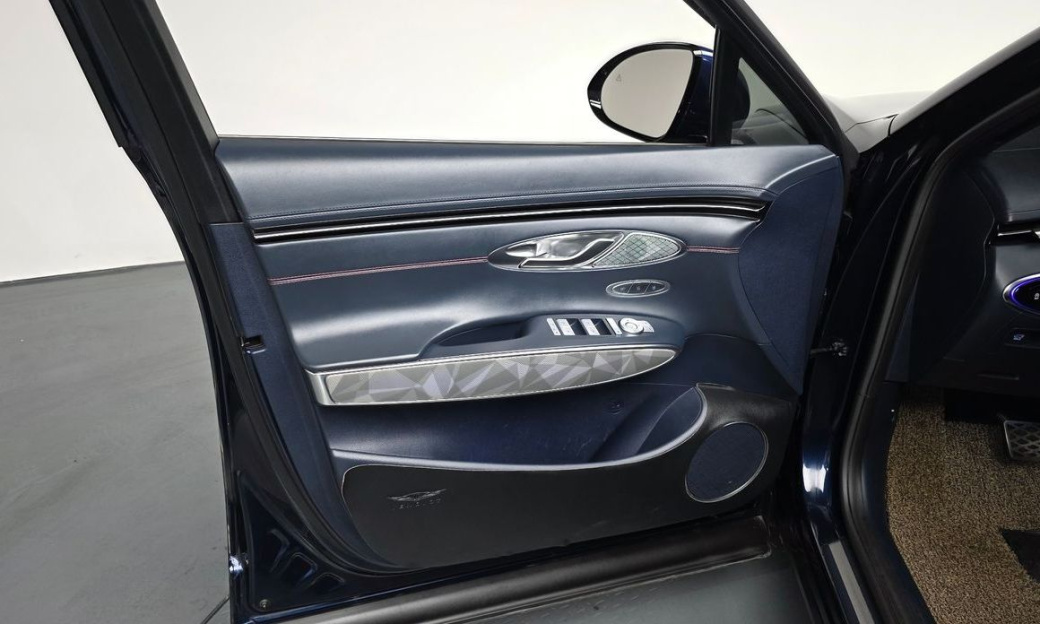 Genesis GV70 2.5T Gasoline 2WD, 2021