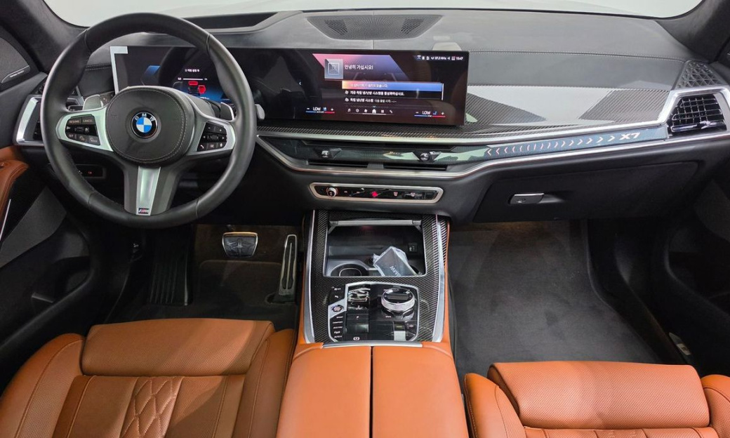 BMW X7 xDrive 40i M Sport 6STR, 2025