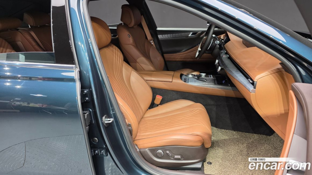Genesis G80 Gasoline 2.5 Turbo AWD, 2023