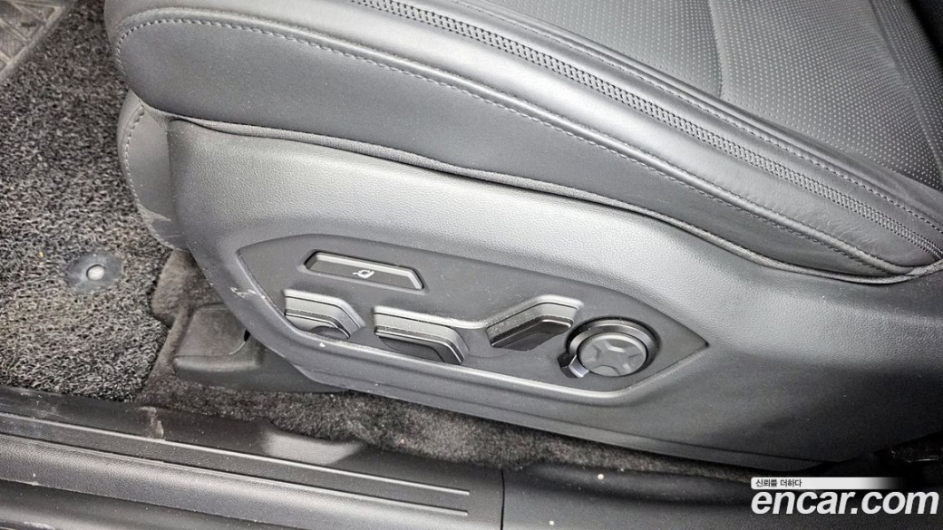 Hyundai Santafe Gasoline 2.5T 2WD, 2025