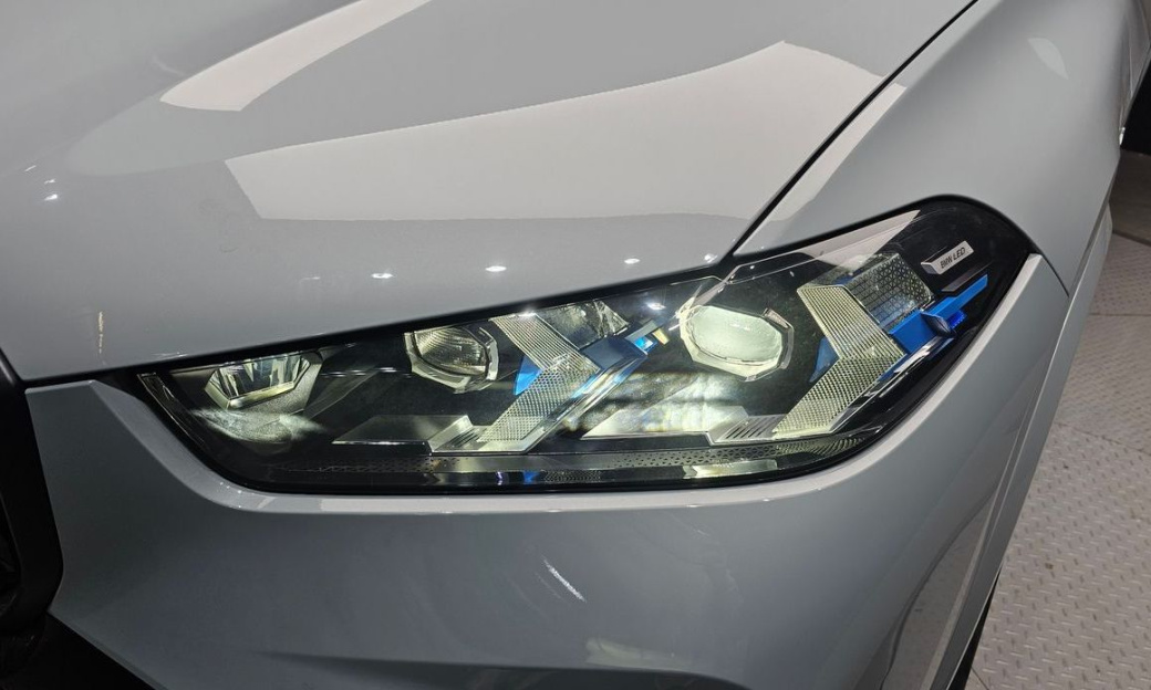 BMW X5 xDrive 40i M Sport, 2025
