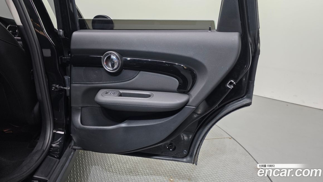 Mini Clubman Classic, 2023