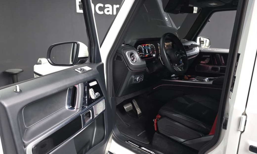 Mercedes-Benz G-Class AMG G63, 2025