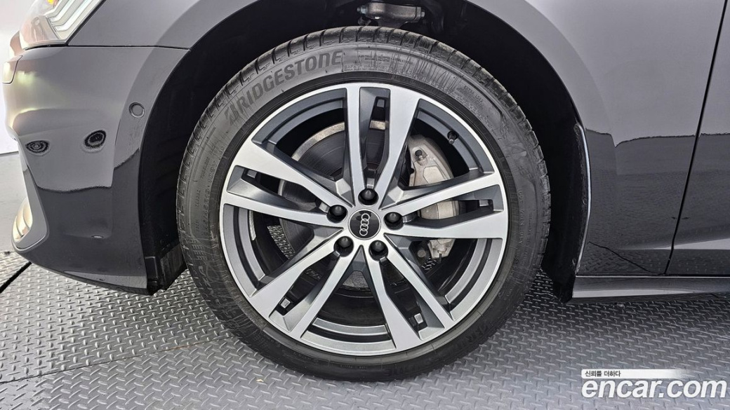 Audi A6 45 TFSI Premium, 2023