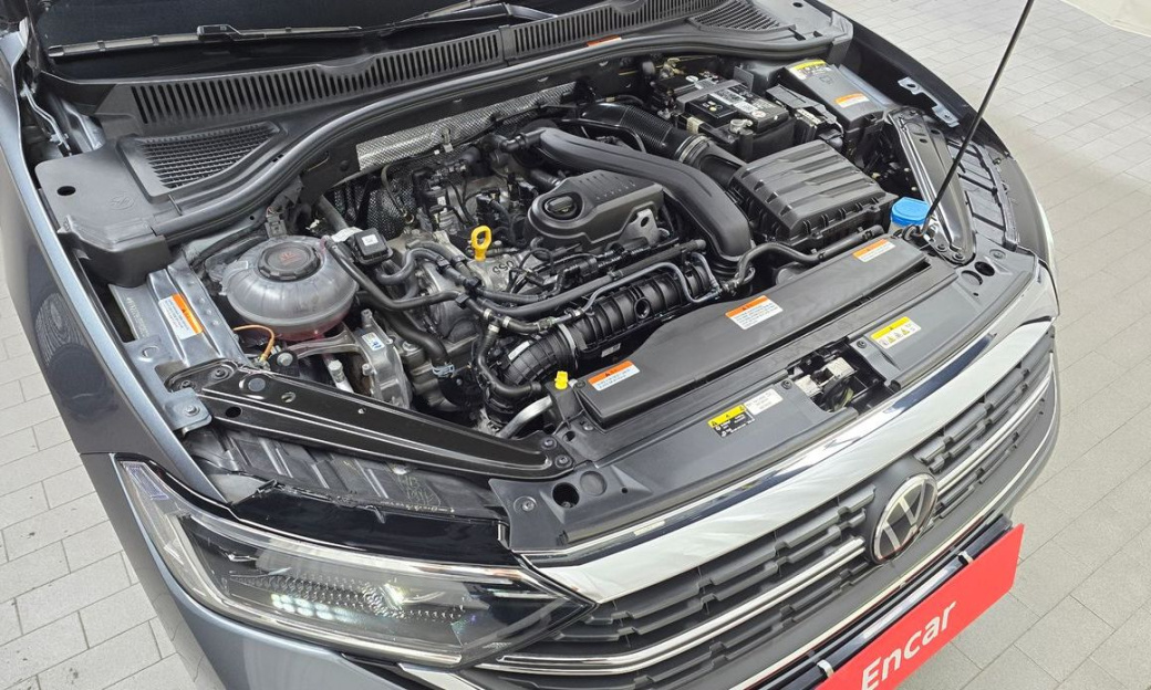 Volkswagen Jetta 1.5 TSI Prestige, 2023