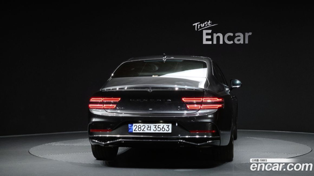Genesis G80 Gasoline 2.5 Turbo AWD, 2025