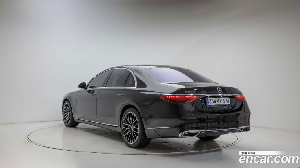 Mercedes-Benz S-Class S580L 4MATIC, 2022